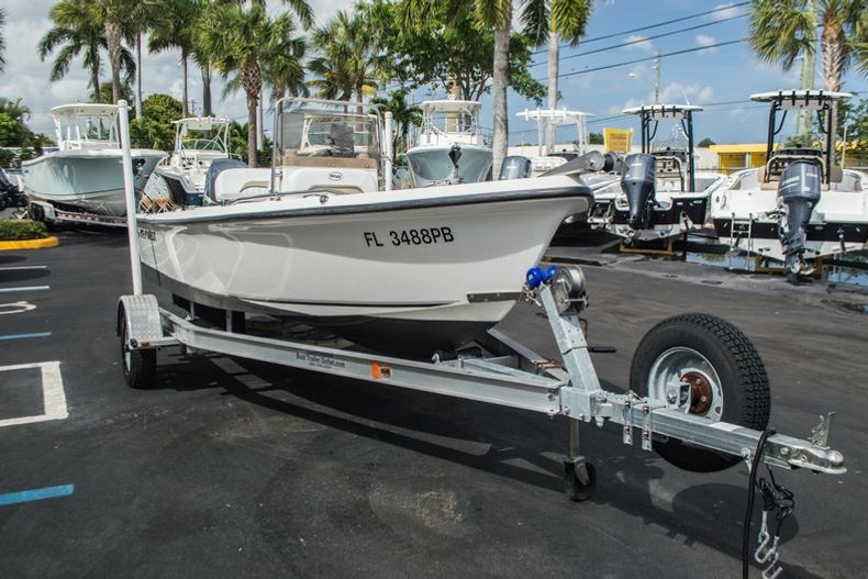 Thumbnail 5 for Used 2010 Key West 1720 Sportsman Center Console boat for sale in West Palm Beach, FL