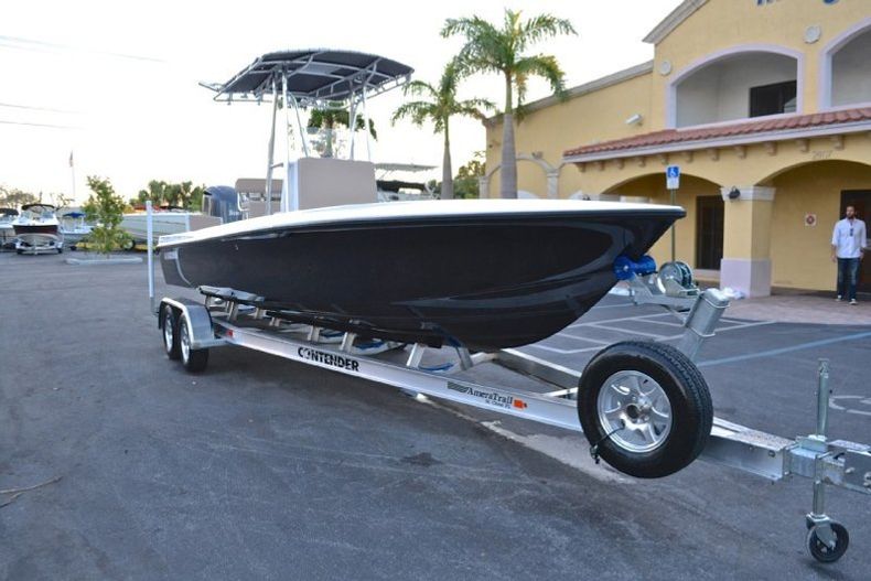 Thumbnail 1 for New 2013 Contender 25 Bay boat for sale in West Palm Beach, FL