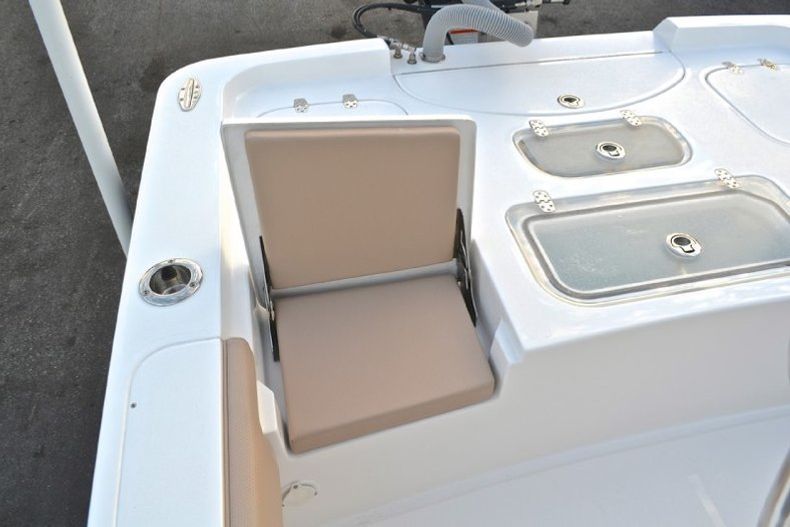 Thumbnail 26 for New 2013 Contender 25 Bay boat for sale in West Palm Beach, FL