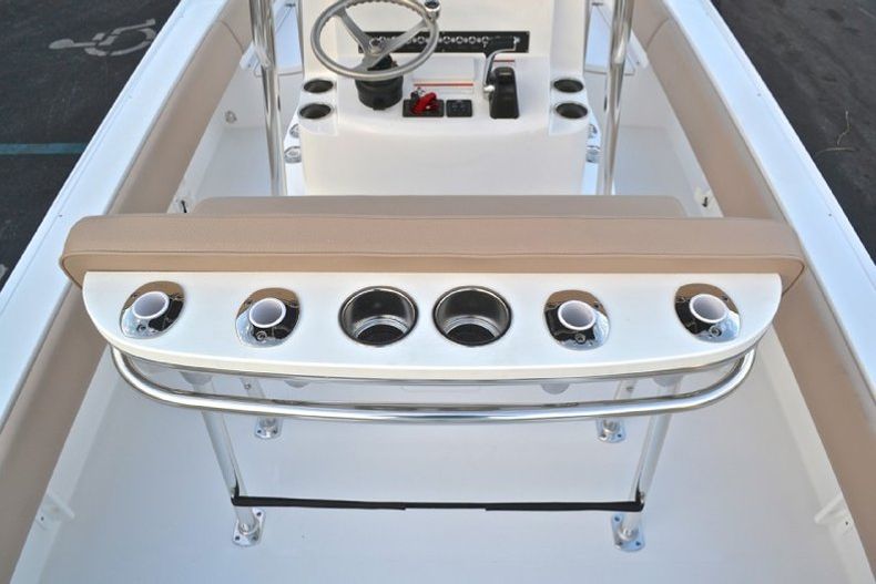 Thumbnail 43 for New 2013 Contender 25 Bay boat for sale in West Palm Beach, FL