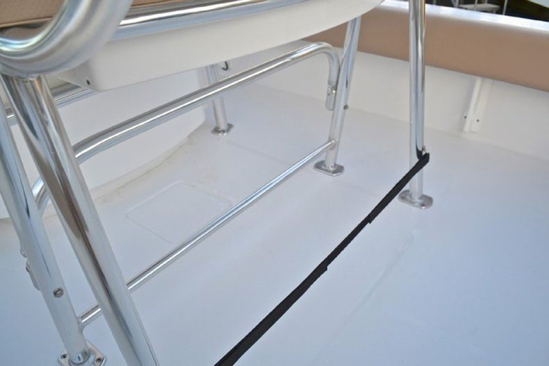 Thumbnail 46 for New 2013 Contender 25 Bay boat for sale in West Palm Beach, FL