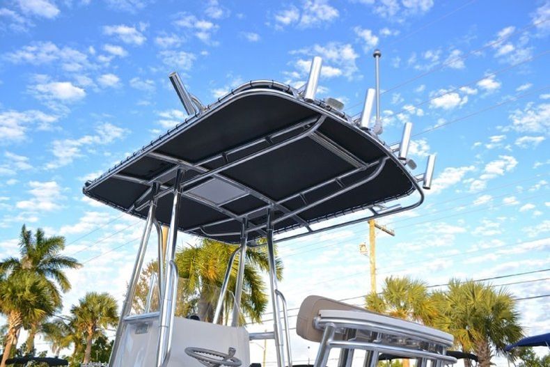 Thumbnail 74 for New 2013 Contender 25 Bay boat for sale in West Palm Beach, FL