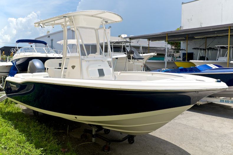 Thumbnail 2 for Used 2004 Bayliner 245 Ciera Cruiser boat for sale in West Palm Beach, FL