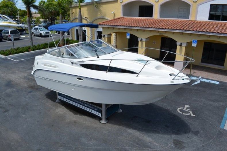 Thumbnail 11 for Used 2004 Bayliner 245 Ciera Cruiser boat for sale in West Palm Beach, FL