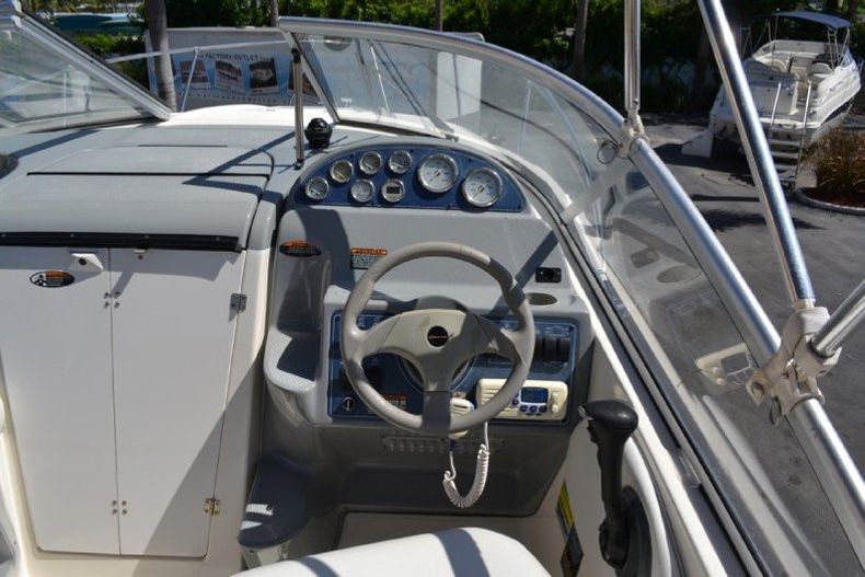 Thumbnail 33 for Used 2004 Bayliner 245 Ciera Cruiser boat for sale in West Palm Beach, FL