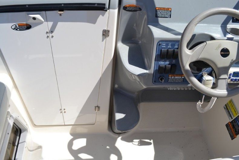 Thumbnail 47 for Used 2004 Bayliner 245 Ciera Cruiser boat for sale in West Palm Beach, FL