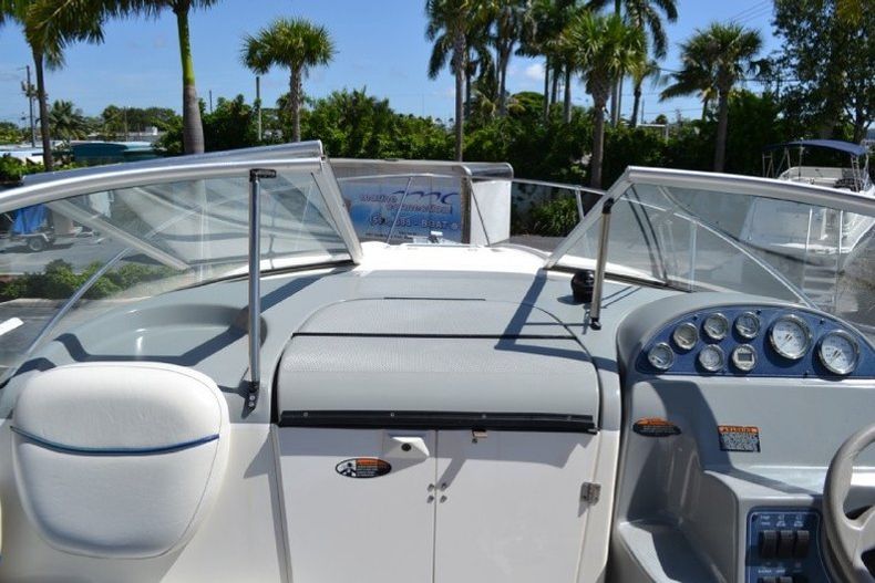 Thumbnail 49 for Used 2004 Bayliner 245 Ciera Cruiser boat for sale in West Palm Beach, FL