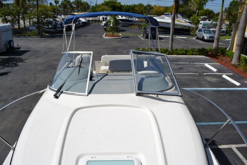 Thumbnail 53 for Used 2004 Bayliner 245 Ciera Cruiser boat for sale in West Palm Beach, FL