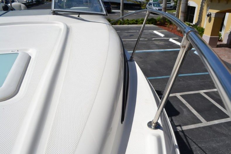 Thumbnail 56 for Used 2004 Bayliner 245 Ciera Cruiser boat for sale in West Palm Beach, FL