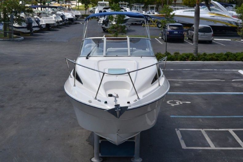 Thumbnail 97 for Used 2004 Bayliner 245 Ciera Cruiser boat for sale in West Palm Beach, FL