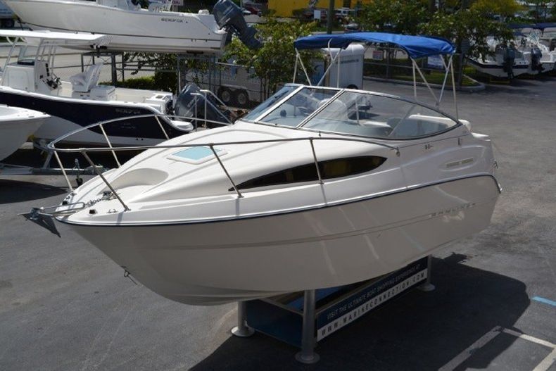 Thumbnail 98 for Used 2004 Bayliner 245 Ciera Cruiser boat for sale in West Palm Beach, FL