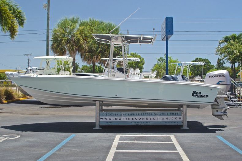 Thumbnail 4 for Used 2005 Sea Chaser 245 Bay Runner LX boat for sale in West Palm Beach, FL