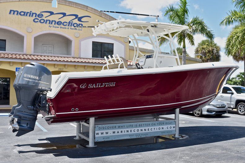 Thumbnail 8 for Used 2013 Sailfish 270 CC Center Console boat for sale in West Palm Beach, FL