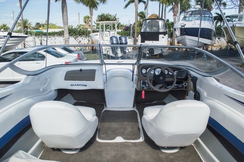 Thumbnail 10 for Used 2003 Glastron SX 175 Bowrider boat for sale in West Palm Beach, FL