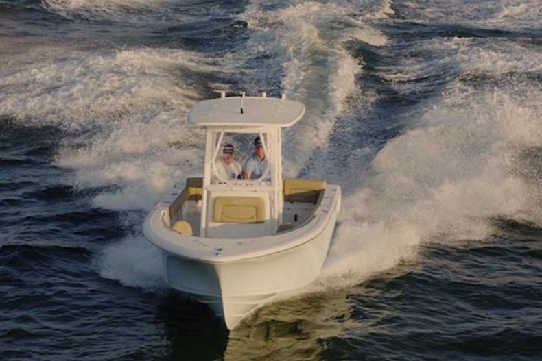 Thumbnail 9 for New 2015 Sportsman Heritage 231 Center Console boat for sale in West Palm Beach, FL