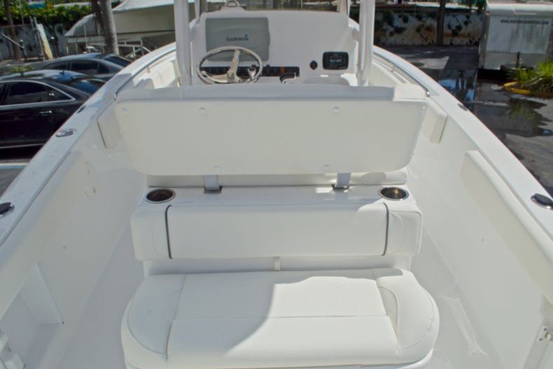 Thumbnail 14 for Used 2015 Sea Hunt 235 SE Center Console boat for sale in West Palm Beach, FL