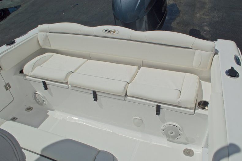 Thumbnail 15 for Used 2015 Sea Hunt 235 SE Center Console boat for sale in West Palm Beach, FL