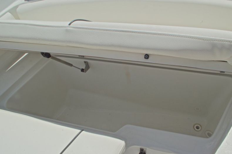 Thumbnail 56 for Used 2015 Sea Hunt 235 SE Center Console boat for sale in West Palm Beach, FL