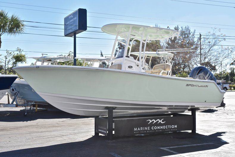 Thumbnail 4 for New 2018 Sportsman Open 212 Center Console boat for sale in West Palm Beach, FL