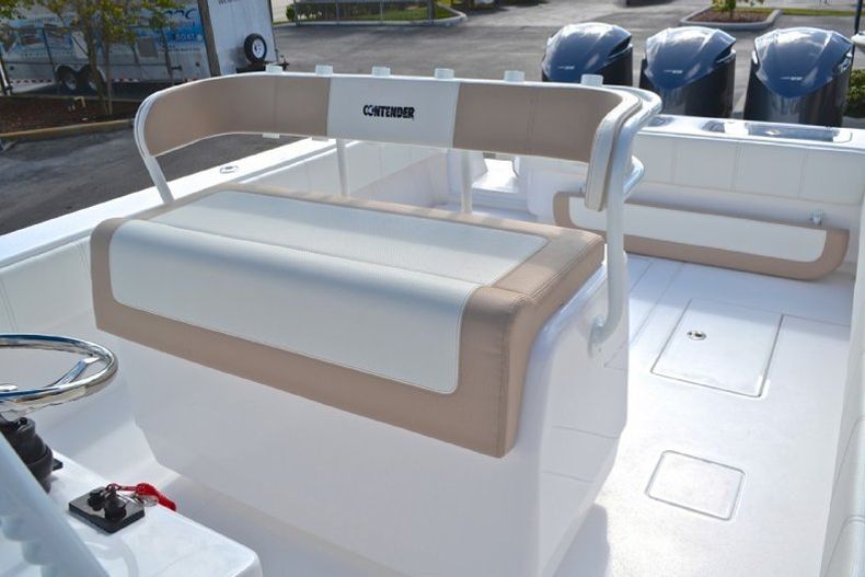 Thumbnail 58 for New 2013 Contender 39 ST Step Hull boat for sale in West Palm Beach, FL