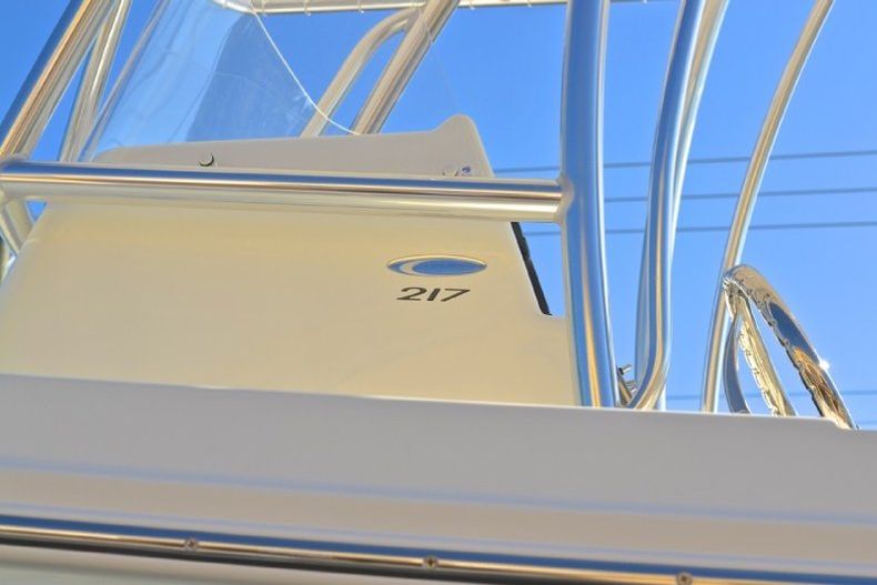 Thumbnail 19 for New 2013 Cobia 217 Center Console boat for sale in West Palm Beach, FL