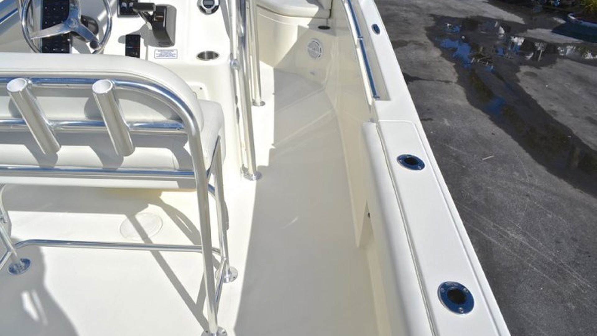 New 2013 Cobia 217 Center Console #R033 image 23