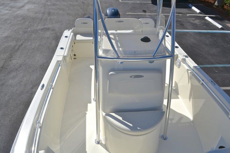 Thumbnail 81 for New 2013 Cobia 217 Center Console boat for sale in West Palm Beach, FL