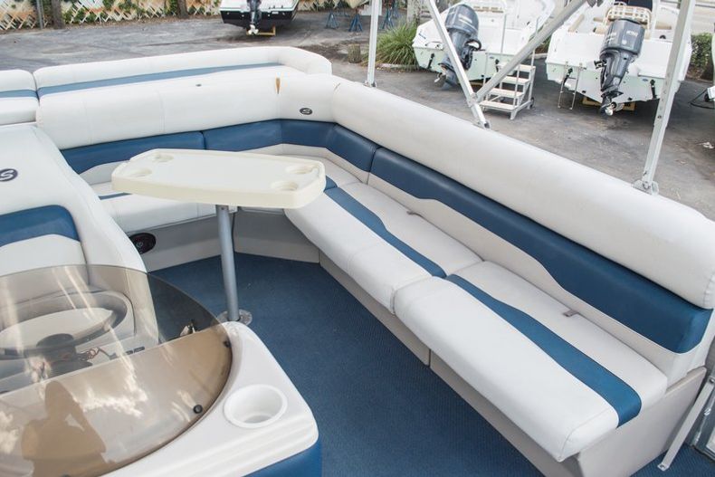 Thumbnail 8 for Used 2005 Sun Chaser 820 Fish RE Pontoon boat for sale in West Palm Beach, FL