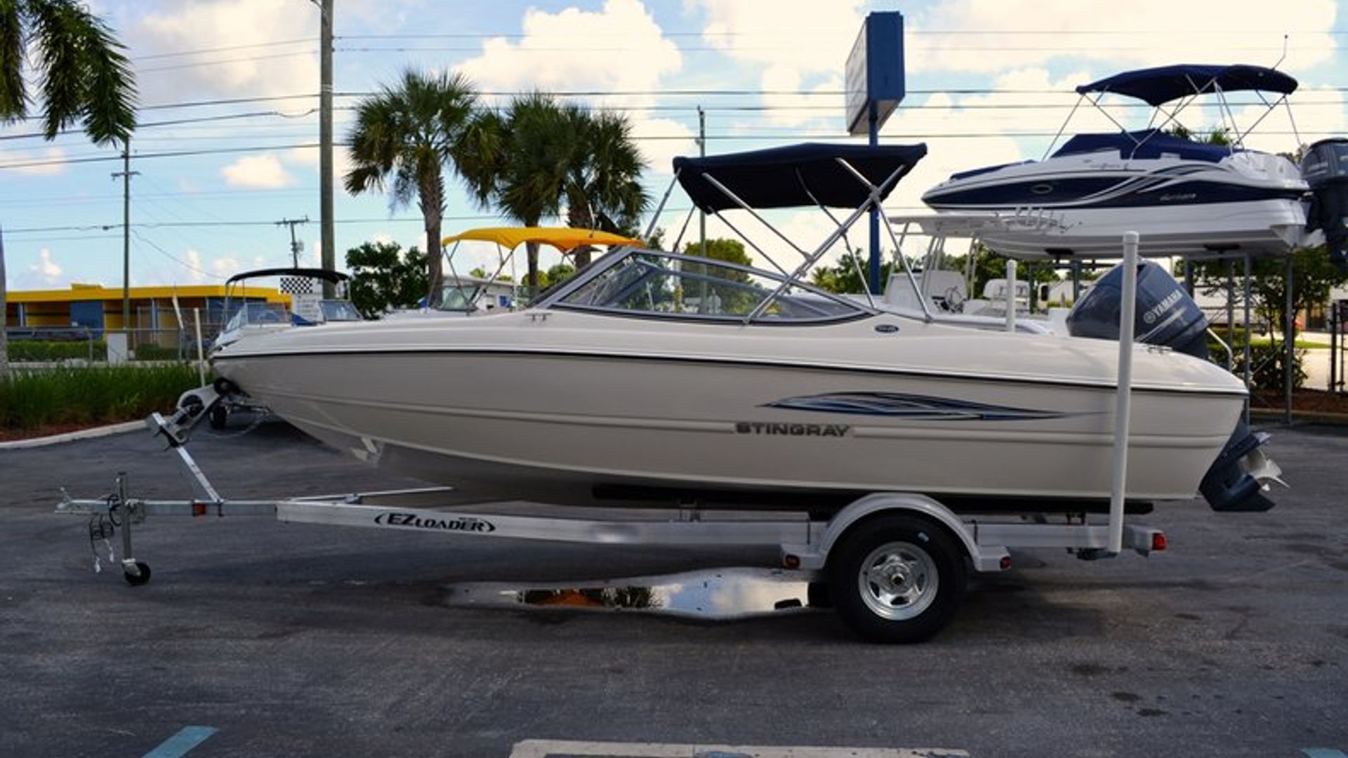 New 2013 Stingray 191 RX Bowrider #S9YT image 6