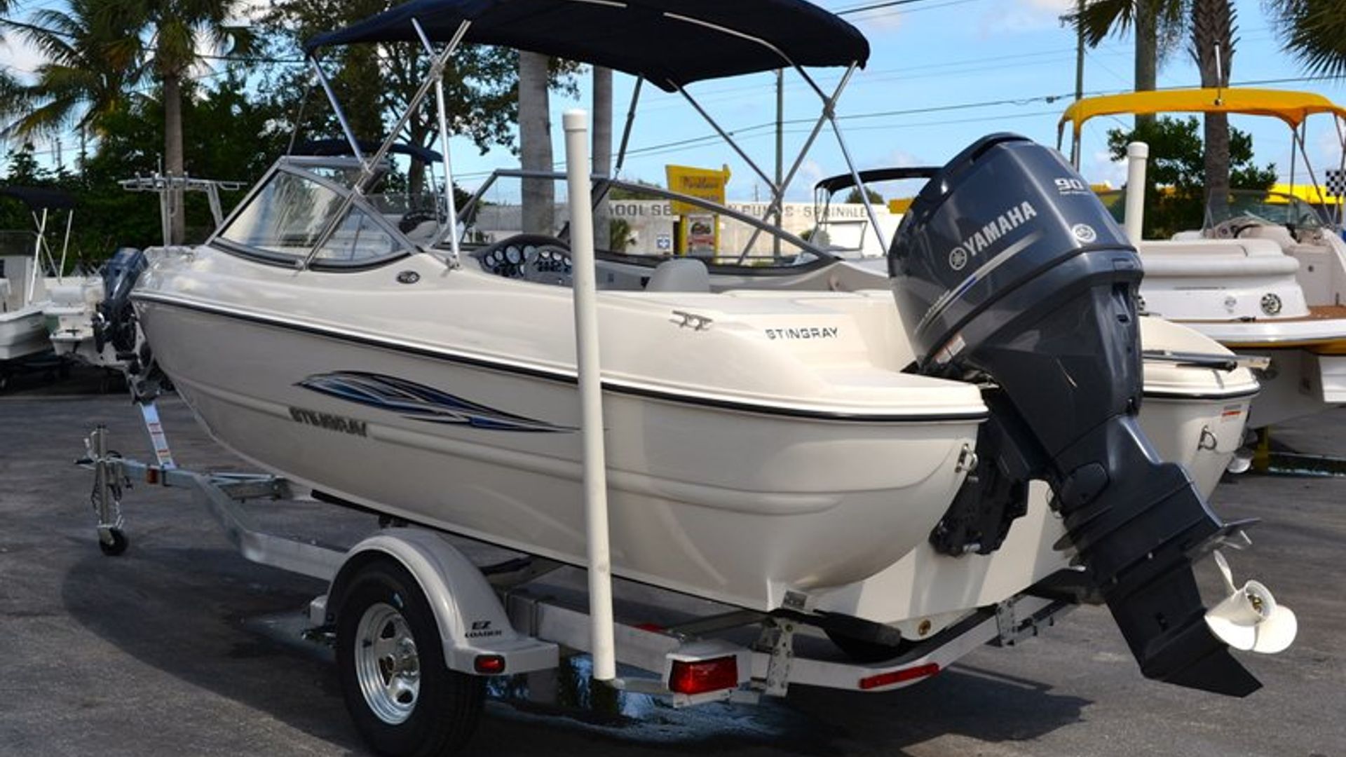 New 2013 Stingray 191 RX Bowrider #S9YT image 7