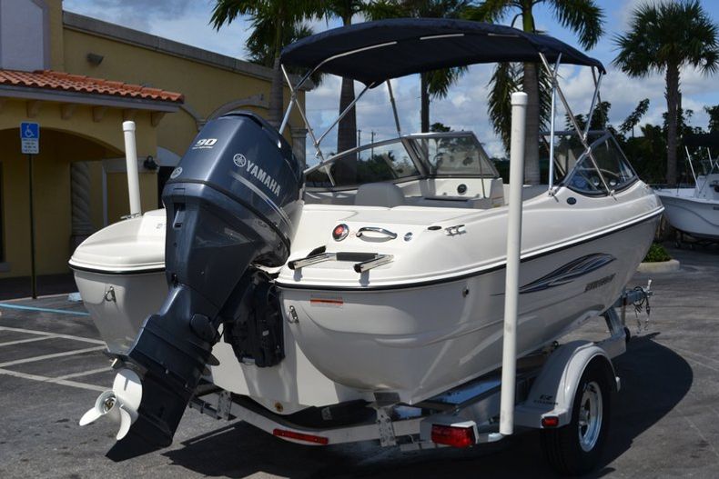 Thumbnail 7 for New 2013 Stingray 191 RX Bowrider boat for sale in West Palm Beach, FL