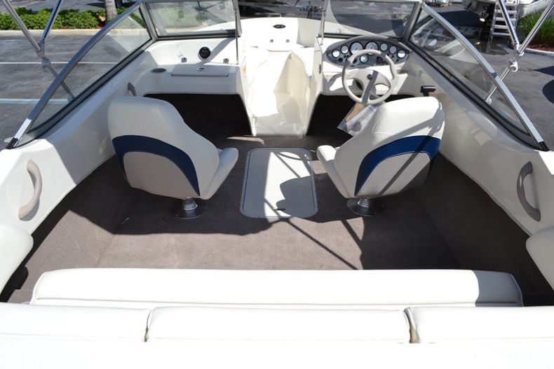 Thumbnail 32 for New 2013 Stingray 191 RX Bowrider boat for sale in West Palm Beach, FL