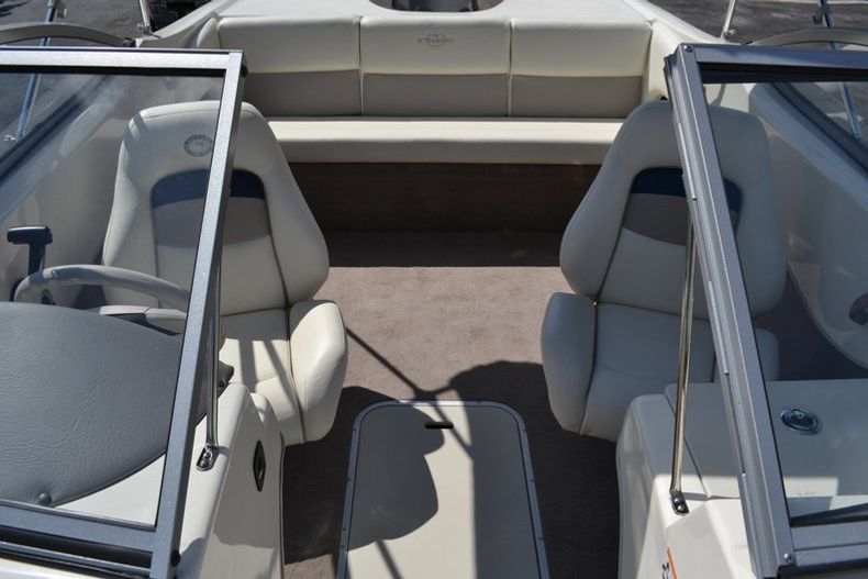 Thumbnail 33 for New 2013 Stingray 191 RX Bowrider boat for sale in West Palm Beach, FL