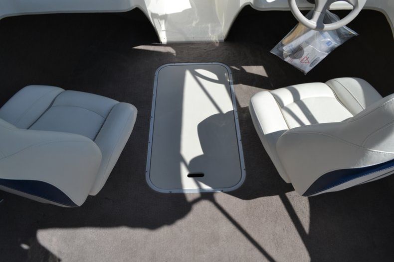 Thumbnail 42 for New 2013 Stingray 191 RX Bowrider boat for sale in West Palm Beach, FL