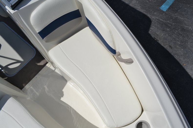 Thumbnail 46 for New 2013 Stingray 191 RX Bowrider boat for sale in West Palm Beach, FL