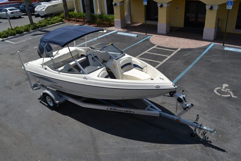 Thumbnail 55 for New 2013 Stingray 191 RX Bowrider boat for sale in West Palm Beach, FL