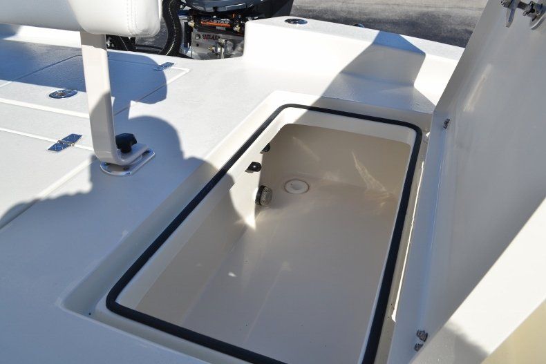 Thumbnail 22 for New 2018 Pathfinder 2600 HPS Bay Boat boat for sale in Vero Beach, FL