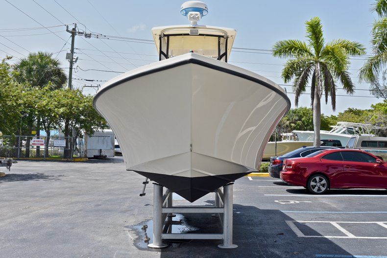 Thumbnail 4 for Used 2004 PARKER 2300 CC Center Console boat for sale in West Palm Beach, FL