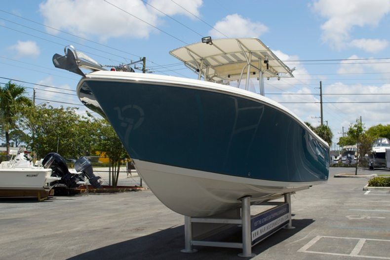 Thumbnail 4 for Used 2007 Sailfish 2660 CC Center Console boat for sale in West Palm Beach, FL