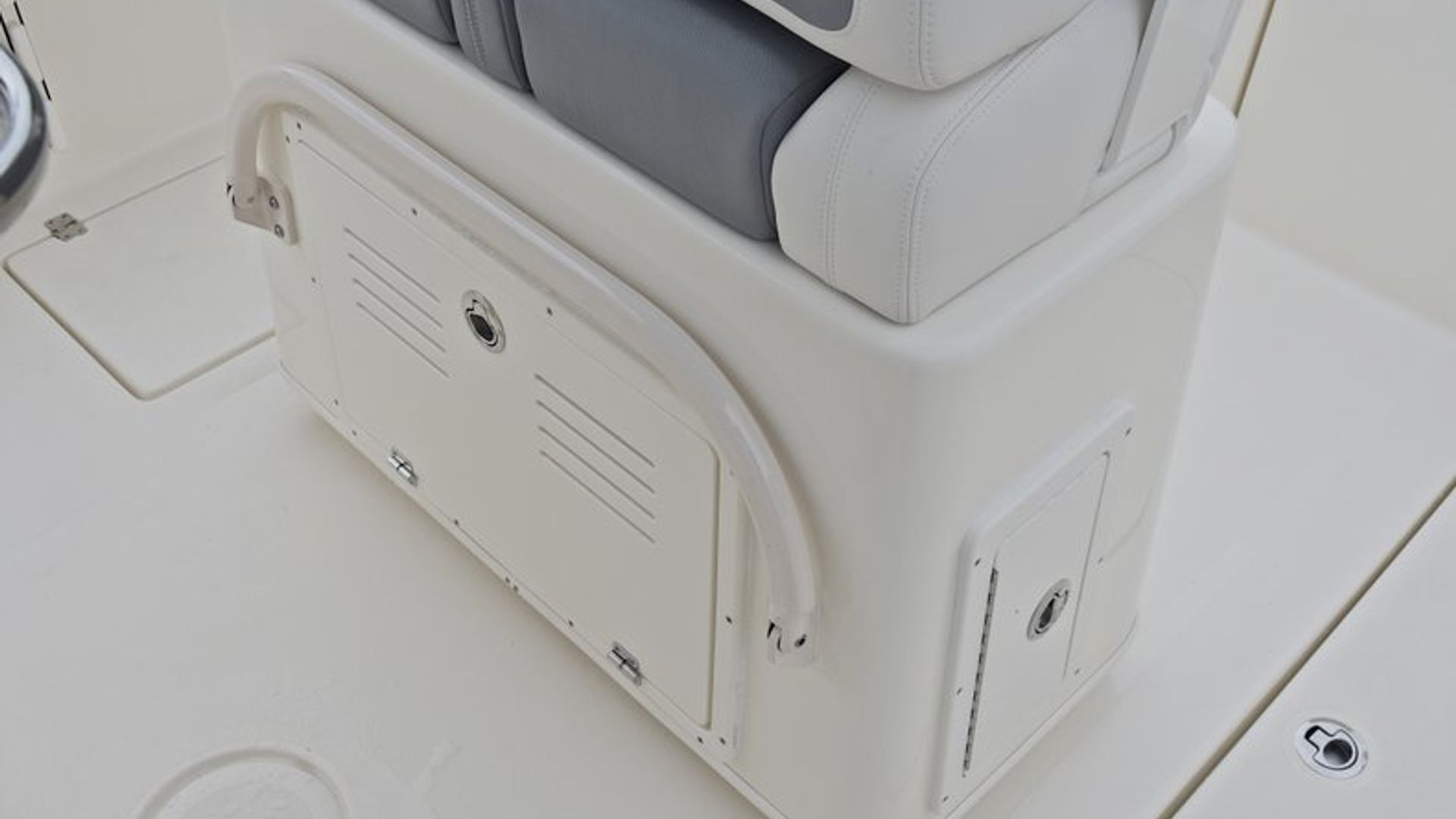 New 2018 Cobia 237 Center Console #P015 image 24