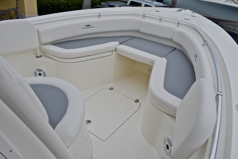 Thumbnail 41 for New 2018 Cobia 237 Center Console boat for sale in Miami, FL