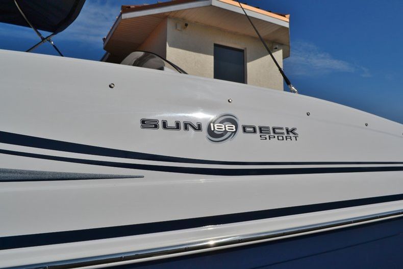 Thumbnail 9 for New 2015 Hurricane SunDeck Sport SS 188 OB boat for sale in Vero Beach, FL