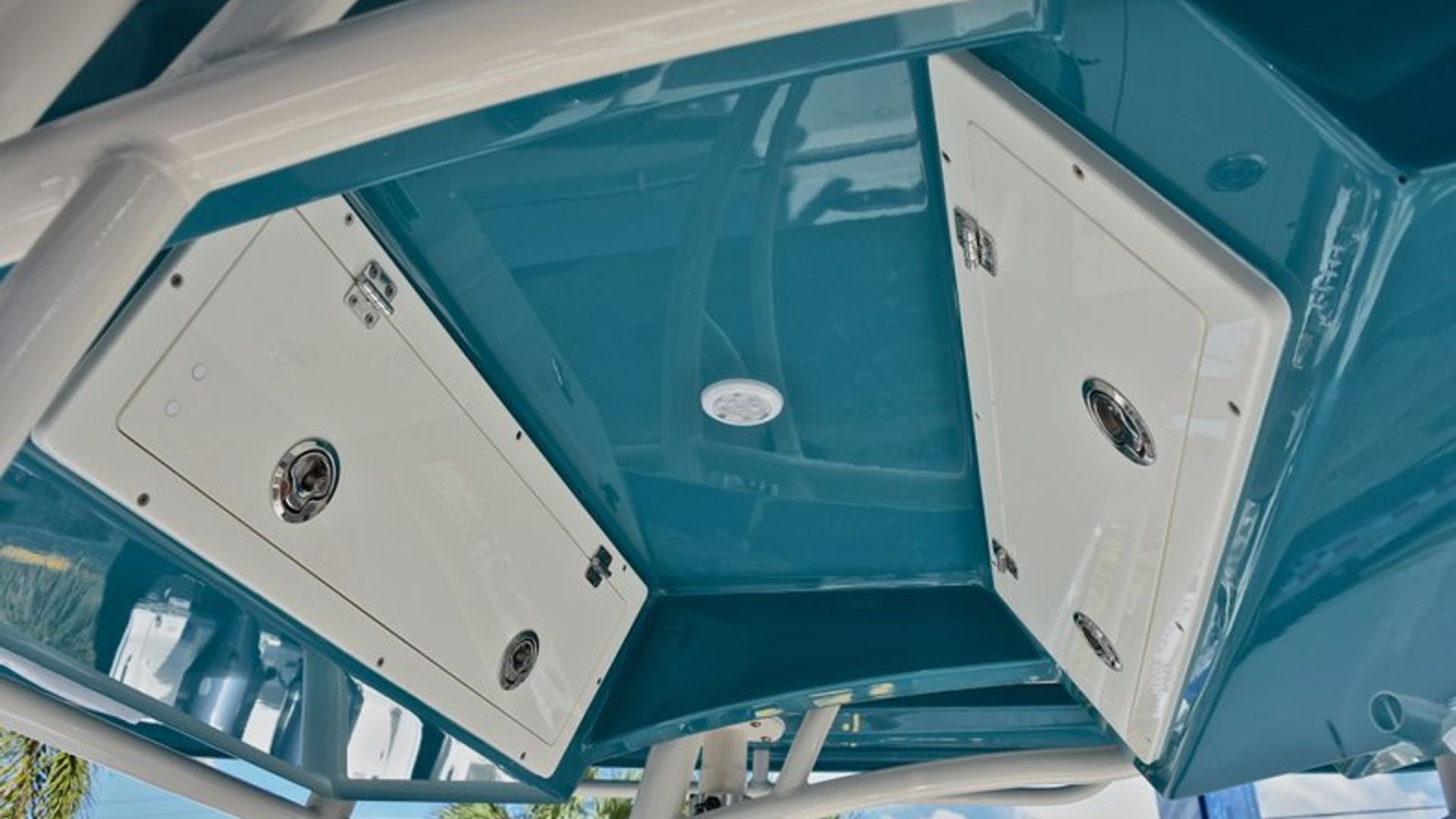 New 2018 Cobia 277 Center Console #W031 image 34