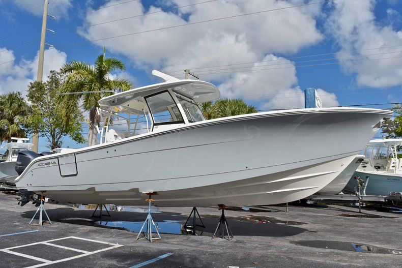 Thumbnail 6 for New 2018 Cobia 344 Center Console boat for sale in West Palm Beach, FL