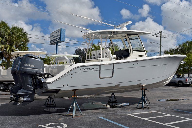 Thumbnail 4 for New 2018 Cobia 344 Center Console boat for sale in West Palm Beach, FL