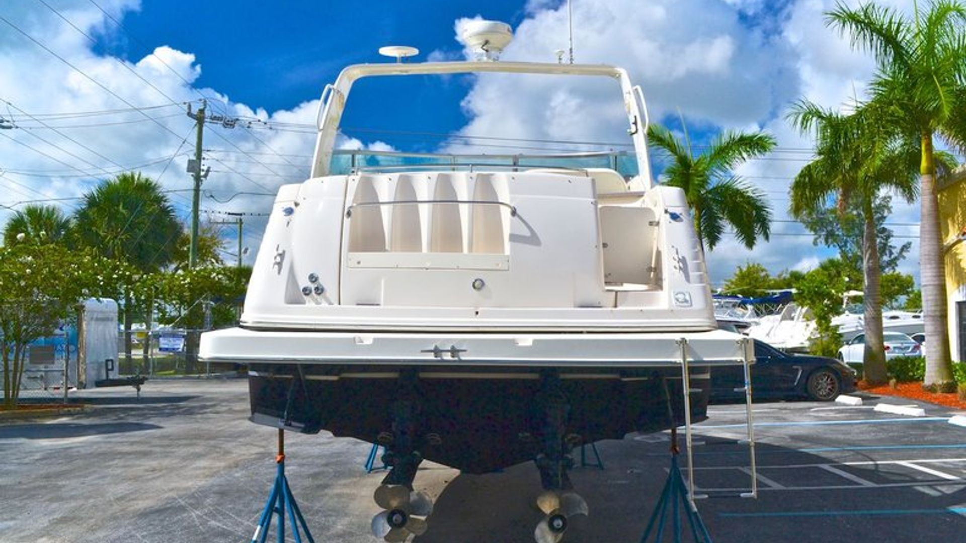 Used 2004 Rinker 312 Fiesta Vee #5704 image 8