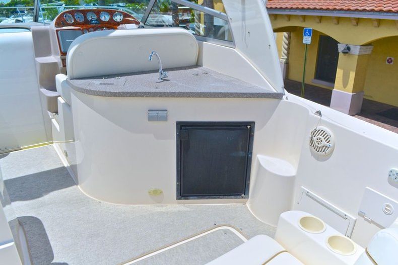 Thumbnail 29 for Used 2004 Rinker 312 Fiesta Vee boat for sale in West Palm Beach, FL