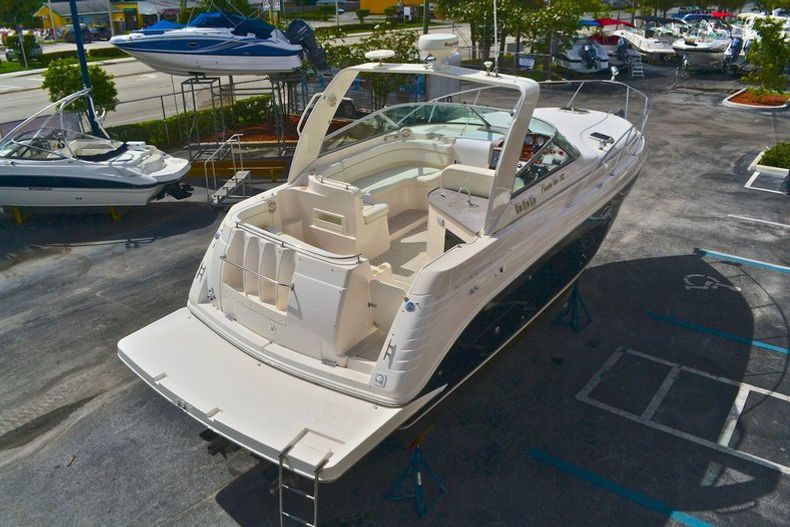 Thumbnail 132 for Used 2004 Rinker 312 Fiesta Vee boat for sale in West Palm Beach, FL
