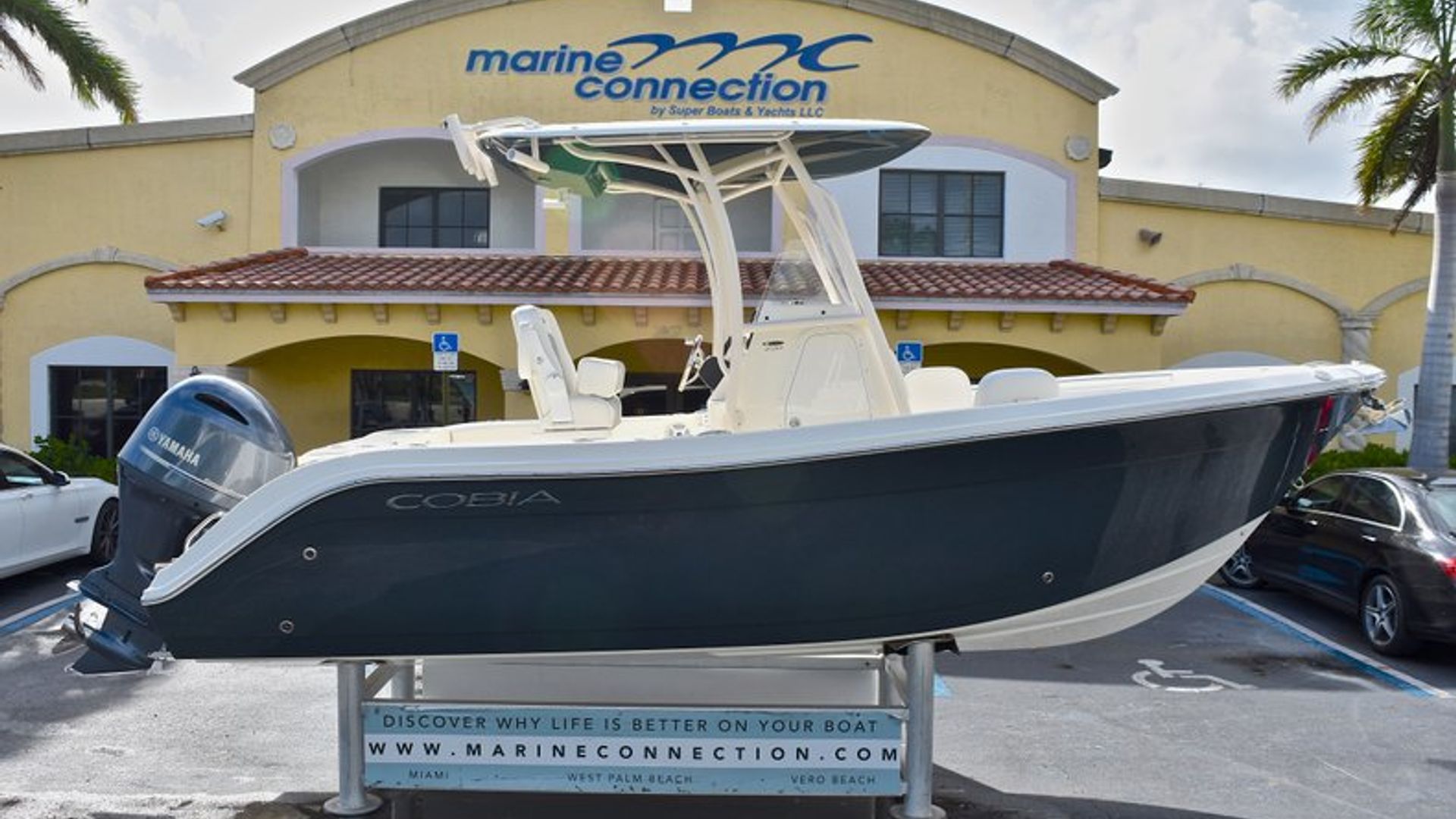 New 2018 Cobia 220 Center Console #X044 image 1