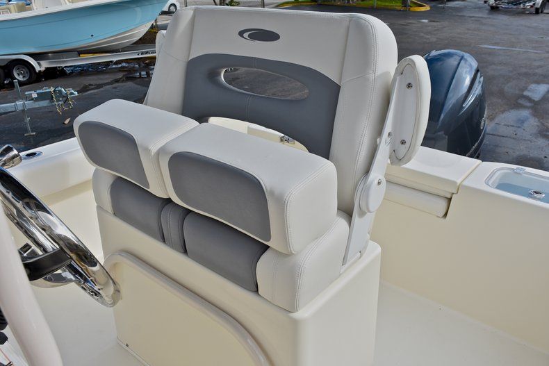 Thumbnail 22 for New 2018 Cobia 220 Center Console boat for sale in West Palm Beach, FL